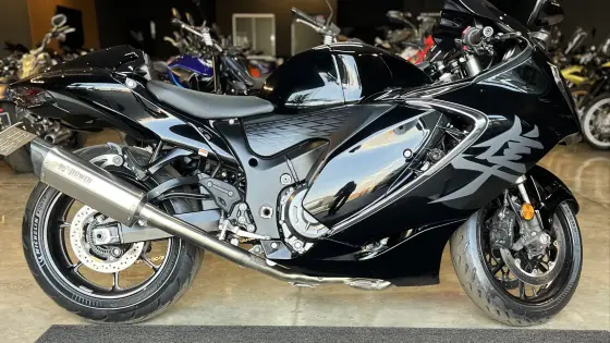 SUZUKI HAYABUSA GSX1300RA 