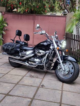 SUZUKI BOULEVARD C1500 