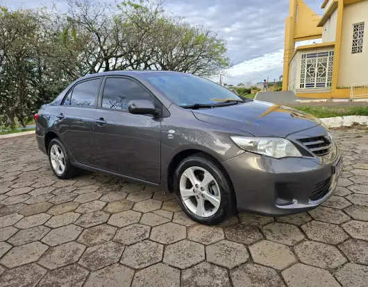 TOYOTA-COROLLA-2012