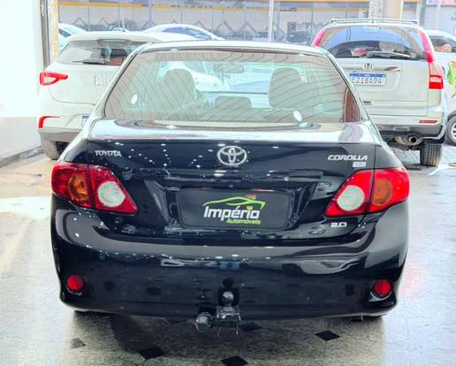 TOYOTA-COROLLA-2010
