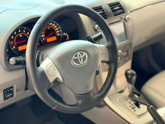 TOYOTA-COROLLA-1.8 GLI 16V FLEX 4P AUTOMÁTICO TOYOTA-COROLLA-2010
