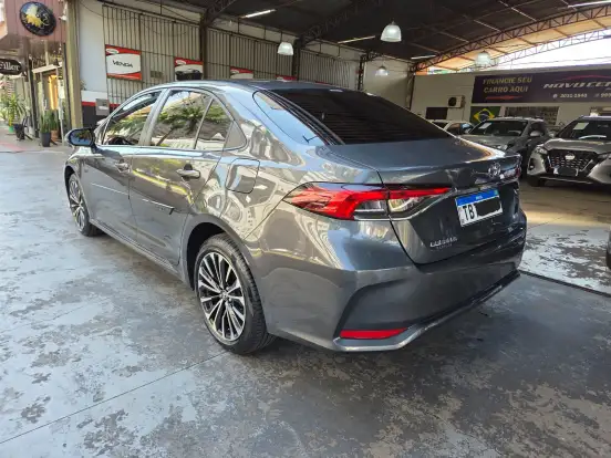 TOYOTA-COROLLA-2024