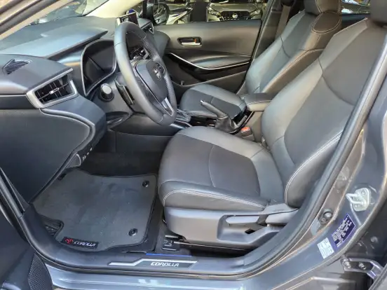 TOYOTA-COROLLA-2024