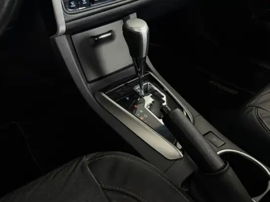 TOYOTA-COROLLA-2.0 XEI 16V FLEX 4P AUTOMÁTICO TOYOTA-COROLLA-2018