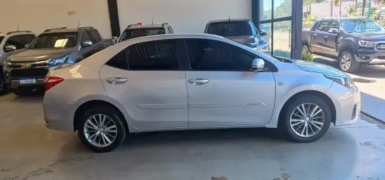 TOYOTA-COROLLA-2014