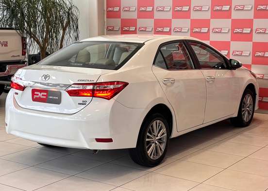 TOYOTA-COROLLA-2016