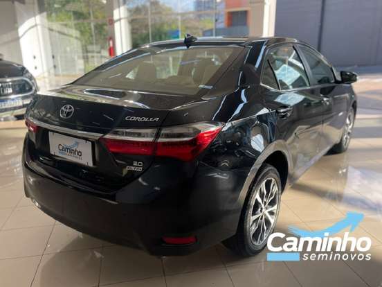 TOYOTA-COROLLA-2018