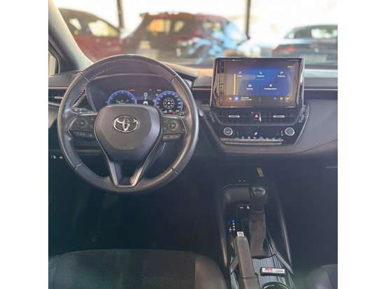 TOYOTA-COROLLA-2023
