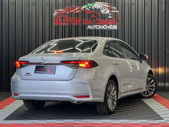 TOYOTA-COROLLA-2023