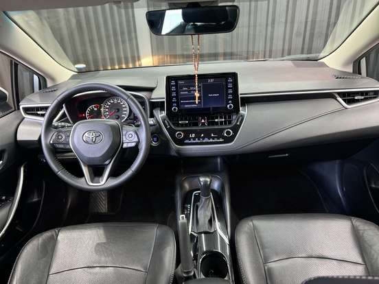 TOYOTA-COROLLA-2023