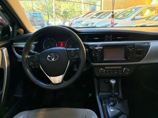 TOYOTA-COROLLA-2014