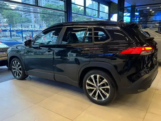 TOYOTA-COROLLA CROSS-2021