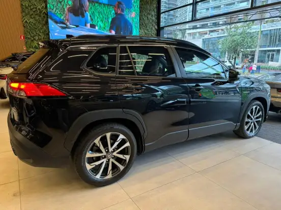 TOYOTA-COROLLA CROSS-2021