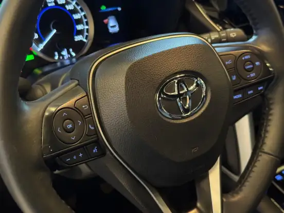 TOYOTA-COROLLA CROSS-2021