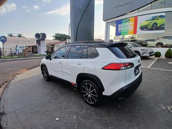 TOYOTA-COROLLA CROSS-2023