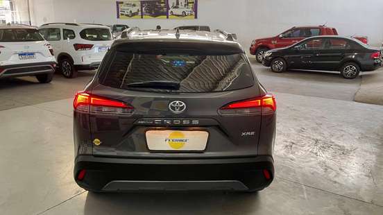 TOYOTA-COROLLA CROSS-2024