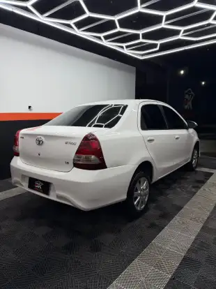 TOYOTA-ETIOS-1.5 X SEDAN 16V FLEX 4P AUTOMÁTICO TOYOTA-ETIOS-2019