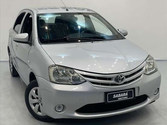 TOYOTA-ETIOS-1.3 X 16V FLEX 4P MANUAL TOYOTA-ETIOS-2013