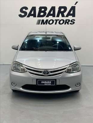 TOYOTA-ETIOS-2013