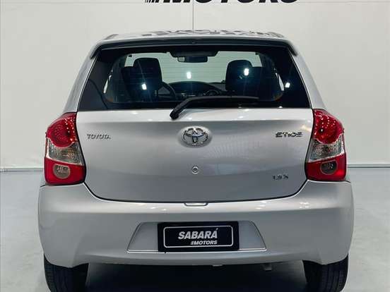 TOYOTA-ETIOS-1.3 X 16V FLEX 4P MANUAL TOYOTA-ETIOS-2013