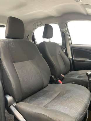 TOYOTA-ETIOS-2013