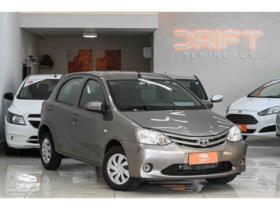 TOYOTA ETIOS 1.3 X 16V FLEX 4P MANUAL