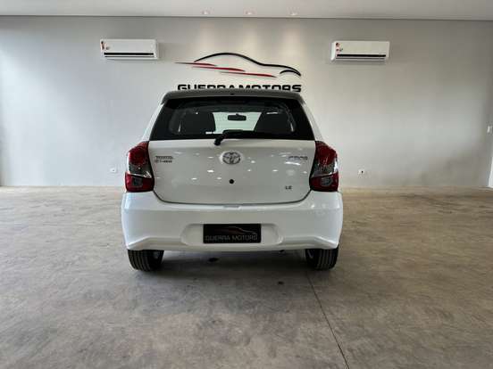 TOYOTA-ETIOS-1.5 X PLUS 16V FLEX 4P MANUAL TOYOTA-ETIOS-2018