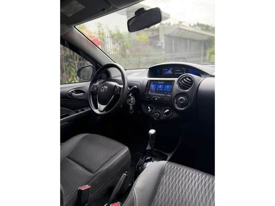 TOYOTA-ETIOS-2020