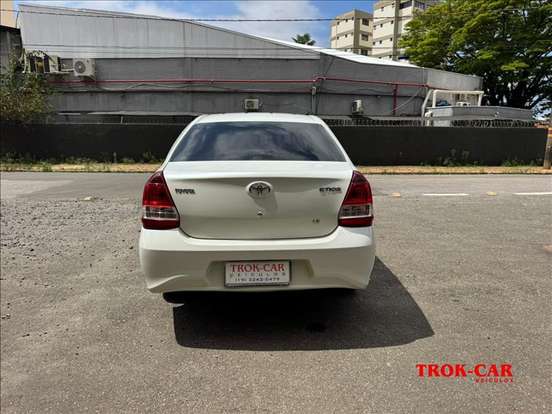 TOYOTA-ETIOS-1.5 X PLUS SEDAN 16V FLEX 4P MANUAL TOYOTA-ETIOS-2019