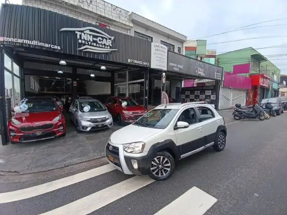 TOYOTA ETIOS CROSS 1.5 16V FLEX 4P AUTOMÁTICO