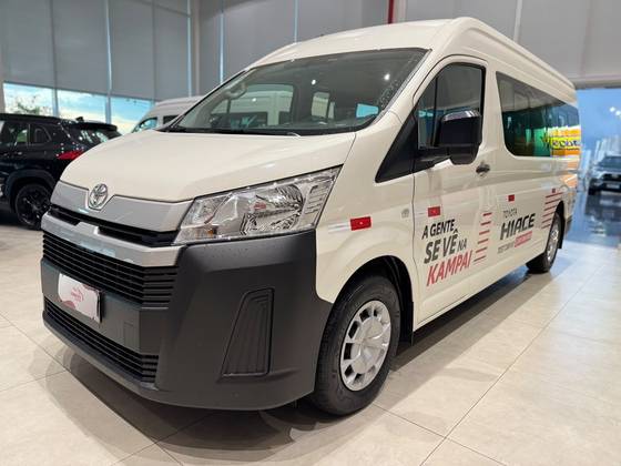 TOYOTA HIACE 2.8 D-4D TURBO DIESEL MINIBUS 15+1 DX AUTOMÁTICO