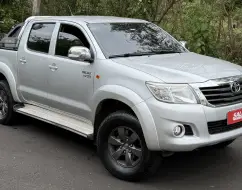 TOYOTA HILUX 2.7 SR 4X2 CD 16V FLEX 4P AUTOMÁTICO TOYOTA HILUX 2.7 SR 4X2 CD 16V FLEX 4P AUTOMÁTICO