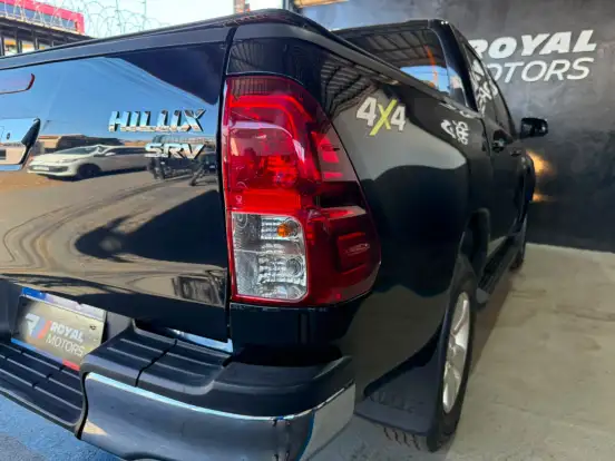 TOYOTA-HILUX-2.7 SRV 4X4 CD 16V FLEX 4P AUTOMÁTICO TOYOTA-HILUX-2018
