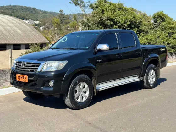 TOYOTA HILUX 2.7 SRV 4X4 CD 16V FLEX 4P AUTOMÁTICO