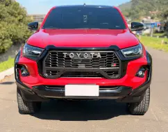 TOYOTA HILUX 2.8 D-4D TURBO DIESEL CD GR-S 4X4 AUTOMÁTICO TOYOTA HILUX 2.8 D-4D TURBO DIESEL CD GR-S 4X4 AUTOMÁTICO