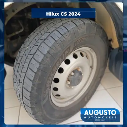 TOYOTA-HILUX-2023