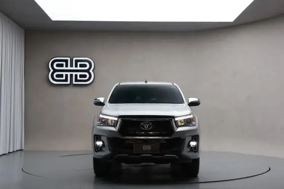 TOYOTA HILUX 2.8 SRX 4X4 CD 16V DIESEL 4P AUTOMÁTICO