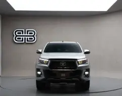 TOYOTA HILUX 2.8 SRX 4X4 CD 16V DIESEL 4P AUTOMÁTICO TOYOTA HILUX 2.8 SRX 4X4 CD 16V DIESEL 4P AUTOMÁTICO