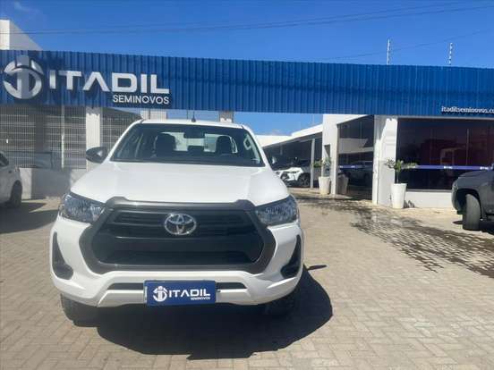 TOYOTA-HILUX-2.8 D-4D TURBO DIESEL CD POWER PACK 4X4 AUTOMÁTICO TOYOTA-HILUX-2025