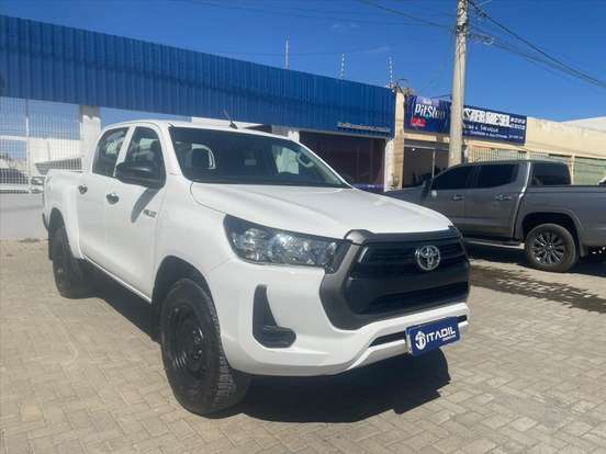 TOYOTA-HILUX-2.8 D-4D TURBO DIESEL CD POWER PACK 4X4 AUTOMÁTICO TOYOTA-HILUX-2025