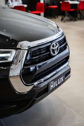 TOYOTA-HILUX-2026