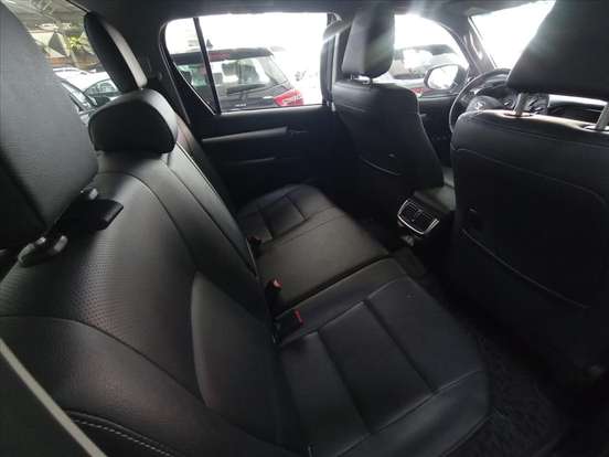 TOYOTA-HILUX-2024