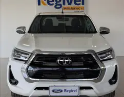 TOYOTA HILUX 2.8 D-4D TURBO DIESEL CD SRX 4X4 AUTOMÁTICO TOYOTA HILUX 2.8 D-4D TURBO DIESEL CD SRX 4X4 AUTOMÁTICO