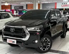 TOYOTA HILUX 2.8 D-4D TURBO DIESEL CD SRX 4X4 AUTOMÁTICO TOYOTA HILUX 2.8 D-4D TURBO DIESEL CD SRX 4X4 AUTOMÁTICO