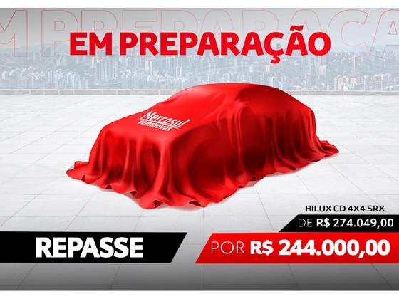 TOYOTA HILUX 2.8 D-4D TURBO DIESEL CD SRX PLUS 4X4 AUTOMÁTICO