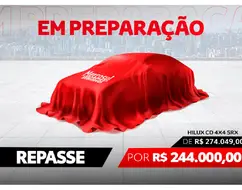 TOYOTA HILUX 2.8 D-4D TURBO DIESEL CD SRX PLUS 4X4 AUTOMÁTICO TOYOTA HILUX 2.8 D-4D TURBO DIESEL CD SRX PLUS 4X4 AUTOMÁTICO