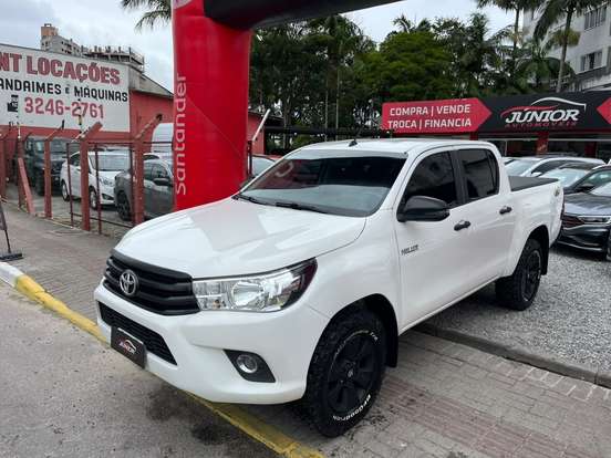 TOYOTA-HILUX-2.8 NARROW 4X4 CD 16V DIESEL 4P MANUAL TOYOTA-HILUX-2018