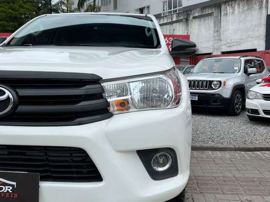 TOYOTA-HILUX-2.8 NARROW 4X4 CD 16V DIESEL 4P MANUAL TOYOTA-HILUX-2018