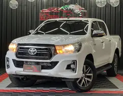 TOYOTA HILUX 2.8 SRV 4X4 CD 16V DIESEL 4P AUTOMÁTICO TOYOTA HILUX 2.8 SRV 4X4 CD 16V DIESEL 4P AUTOMÁTICO