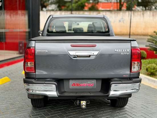 TOYOTA-HILUX-2.8 SRV 4X4 CD 16V DIESEL 4P AUTOMÁTICO TOYOTA-HILUX-2017